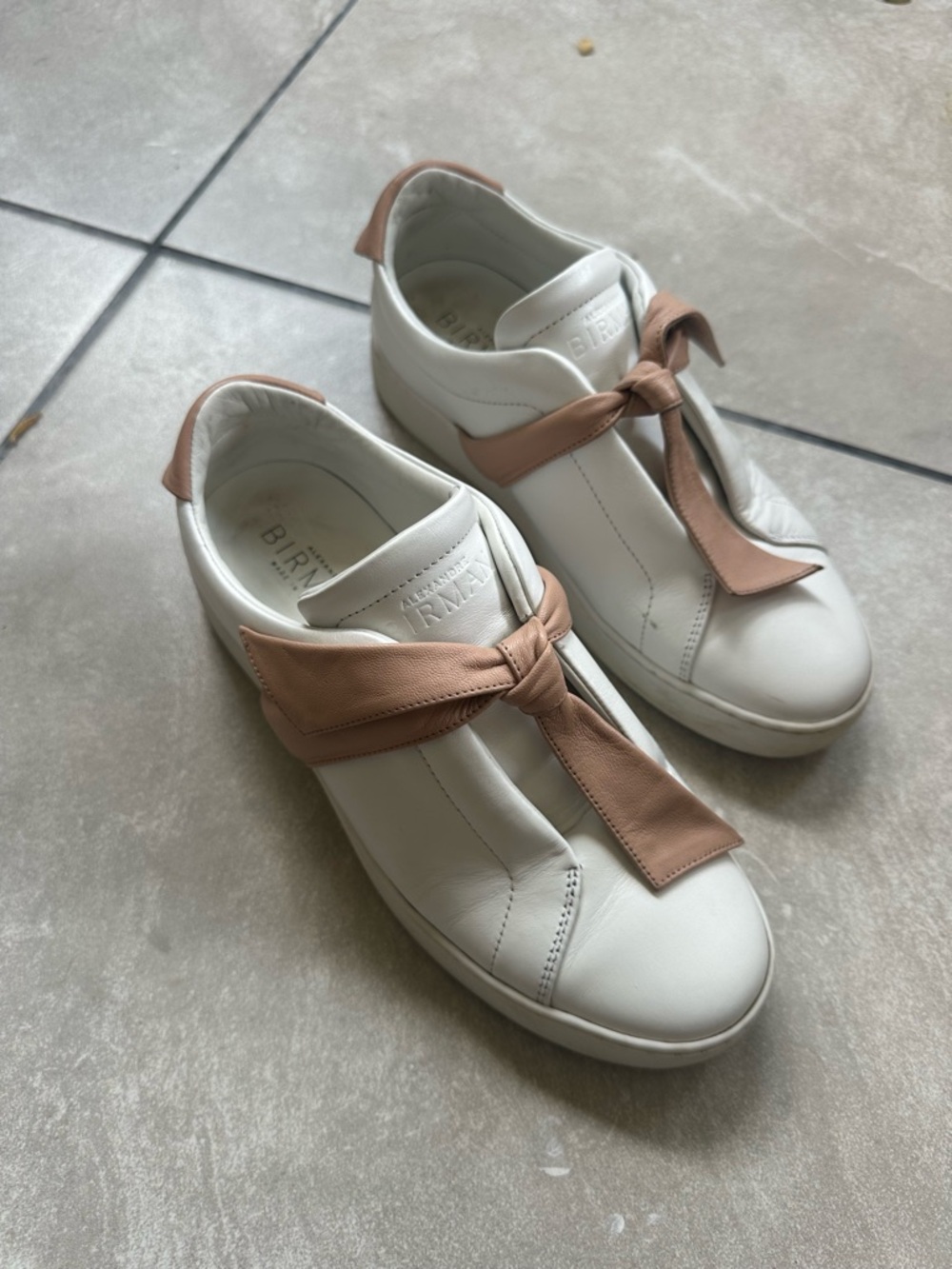 Birman White Leather Sneaker with Tan Bow Detail (EU 37)